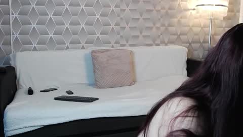 Scarlet online show from December 5, 12:58 pm