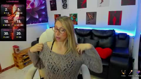 Scarlett online show from February 25, 12:09 pm