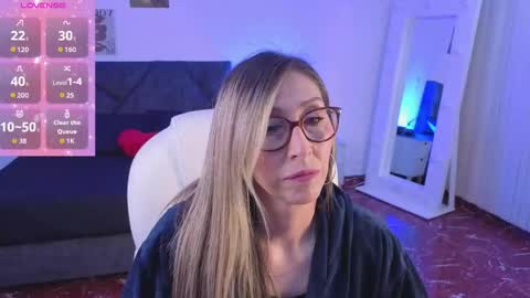 Scarlett online show from April 27, 11:52 am