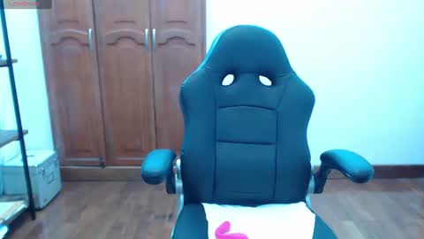 Dayana  online show from June 17, 3:44 am