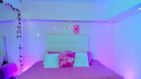 Scarlett  online show from October 11, 3:55 am