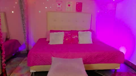 Scarlett  online show from September 30, 3:06 am