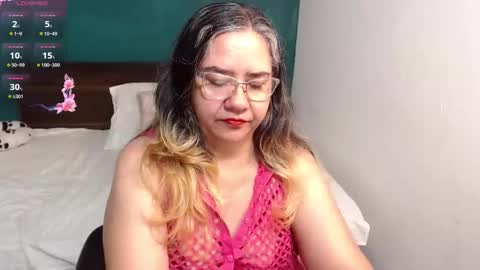 Scarlett  online show from November 10, 9:56 am