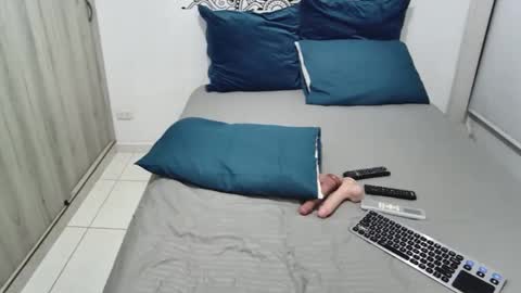 Scarlett Evans online show from March 3, 1:31 am