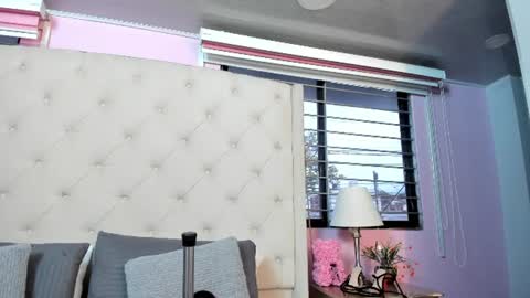 scarlett_leblanc_ online show from August 5, 11:51 am