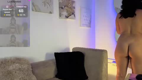 Scarlett   online show from June 29, 1:44 pm