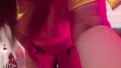 scarlettbooty online show from June 17, 11:26 am