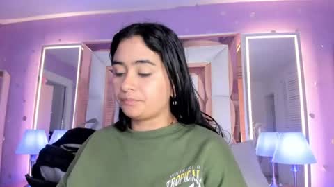 Scarlette  online show from June 25, 3:25 am