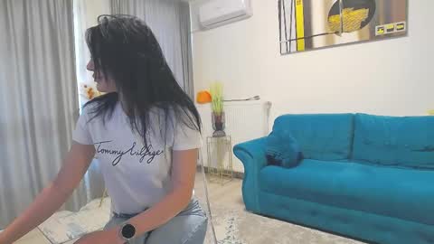 Scarlett online show from May 5, 5:03 am