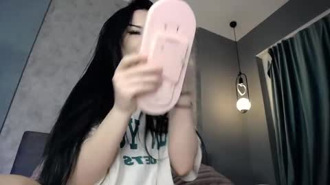 scarlettjakobs online show from April 30, 3:33 am