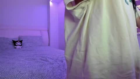 scarlettjakobs online show from May 5, 3:24 am