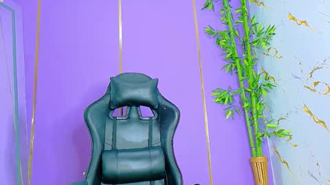 Snapshot of scarlettjones_x chatting on October 7, 8:38 pm Scarlet online show from October 7, 8:38 pm