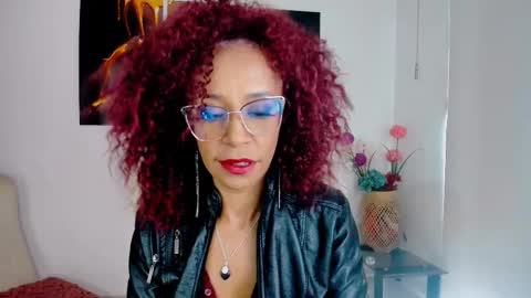 Snapshot of scarlettmalbec chatting on October 21, 9:29 pm Scarlett online show from October 21, 9:29 pm