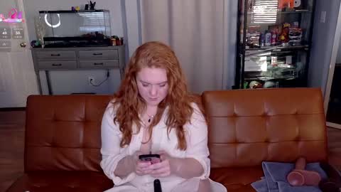 ScarlettredFF online show from May 2, 1:33 am