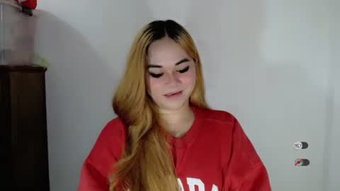 Snapshot of scarletvamp chatting on October 5, 11:56 pm scarletvamp online show from October 5, 11:56 pm