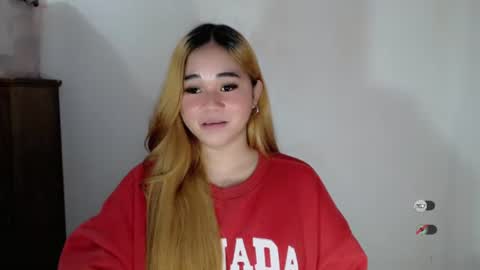 Snapshot of scarletvamp chatting on October 18, 1:54 am scarletvamp online show from October 18, 1:54 am