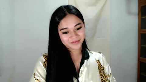 Snapshot of scarletvamp chatting on February 25, 3:42 pm scarletvamp online show from February 25, 3:42 pm