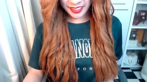 Queen Scarlet online show from March 6, 4:33 am