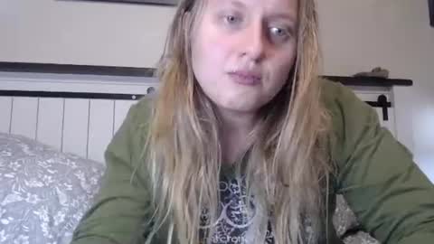 ScarTit Bernhard online show from June 16, 6:17 am