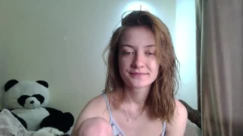 Elsa online show from April 4, 8:54 am