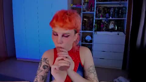 Rina online show from June 18, 9:14 am