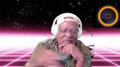 Snapshot of scifidiscoguy chatting on October 20, 12:37 am ...PHIL... online show from October 20, 12:37 am