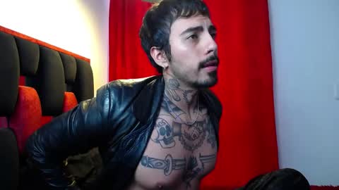 Alejandro help me to reach 200 thumps up online show from April 27, 7:33 pm