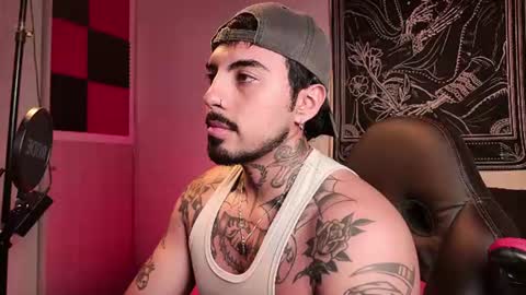 Alejandro help me to reach 200 thumps up online show from June 24, 5:36 am