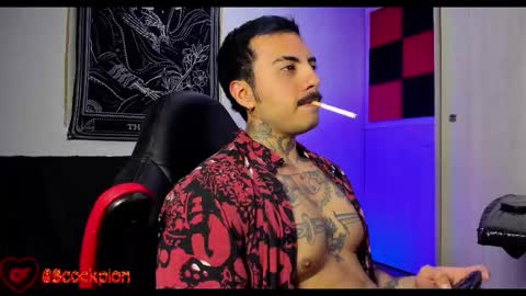 Alejandro help me to reach 200 thumps up online show from November 30, 7:37 am