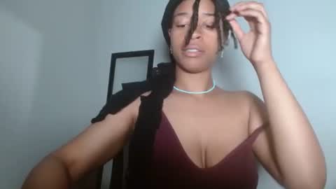 Snapshot of scorpionnluv chatting on October 29, 4:47 am scorpionnluv online show from October 29, 4:47 am