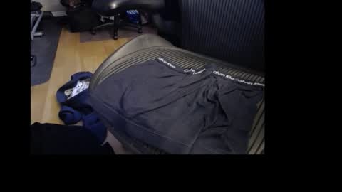 . online show from January 19, 1:32 pm