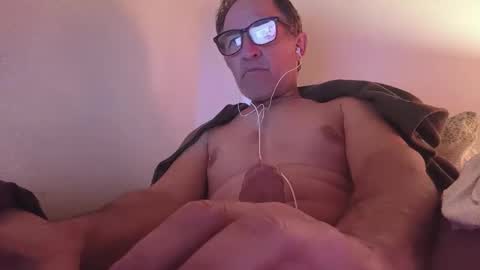 scotchwhieskie online show from May 2, 10:59 pm