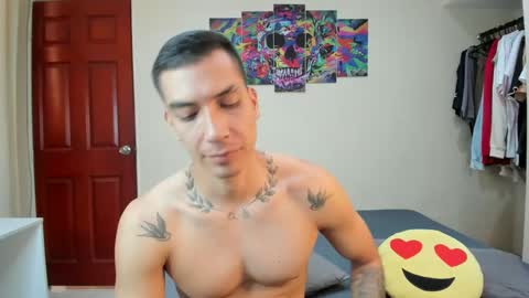 Daniel martinez - Independent model online show from October 23, 6:09 pm