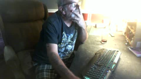 scotsman_62 online show from July 26, 7:50 am