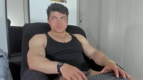 scott__miller online show from October 31, 3:29 am