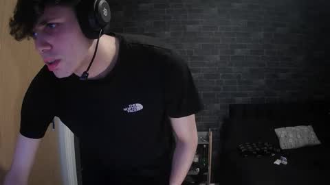 scottishlad696 online show from February 22, 10:34 pm