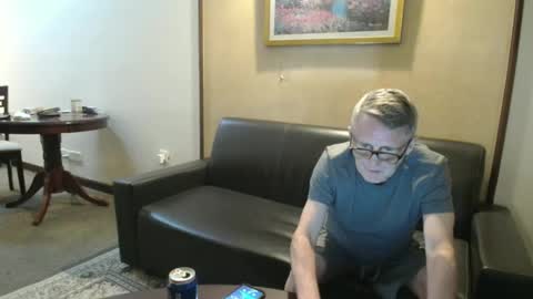 James online show from October 9, 5:18 pm