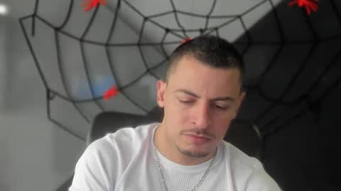 Ricardo online show from October 12, 2:31 pm