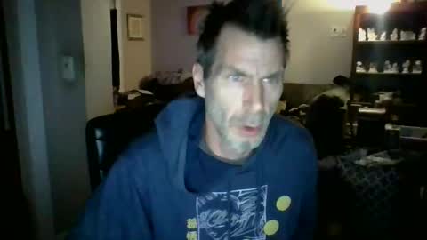 GettOffMyLawn online show from April 25, 8:49 am
