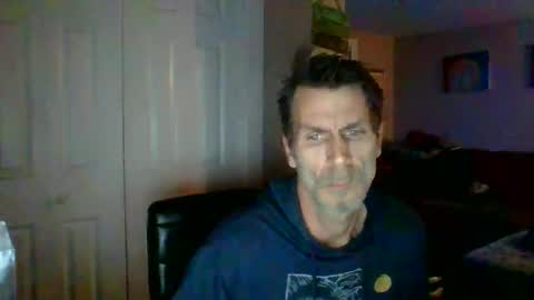 GettOffMyLawn online show from May 7, 2:07 am