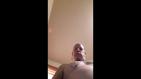 sdell1251524567 online show from August 29, 5:42 am