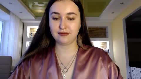 Snapshot of sea_cocktail chatting on December 23, 12:19 pm Elizabeth online show from December 23, 12:19 pm