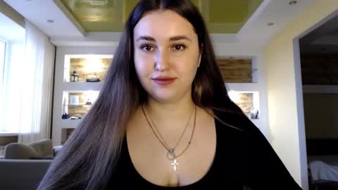 Snapshot of sea_cocktail chatting on December 18, 11:45 am Elizabeth online show from December 18, 11:45 am