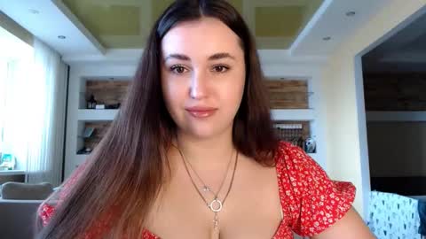 Snapshot of sea_cocktail chatting on February 7, 11:56 am Elizabeth online show from February 7, 11:56 am