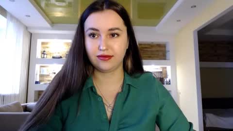 Snapshot of sea_cocktail chatting on December 10, 7:58 am Elizabeth online show from December 10, 7:58 am