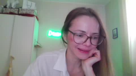 SEA Dream online show from March 17, 5:45 am