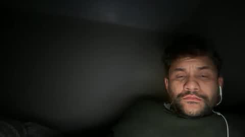 seadog00 online show from November 25, 2:43 am