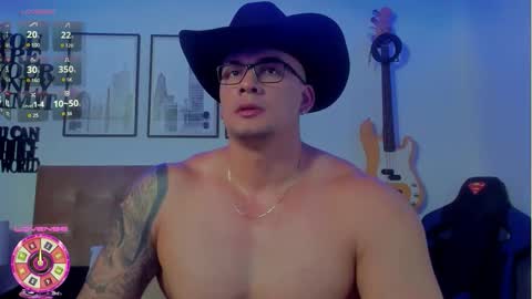 Snapshot of sean_carrera69 chatting on October 4, 11:24 pm Sean Carrera online show from October 4, 11:24 pm