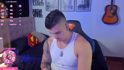 Sean Carrera online show from February 25, 2:26 am