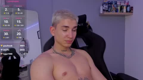 Sebastin online show from December 12, 1:32 am